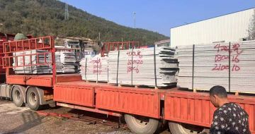 台州 芝麻灰花岗岩光面毛板出货日常