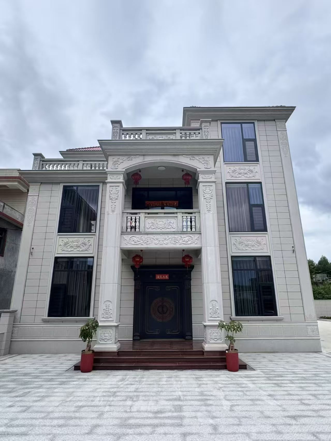 台州 芝麻白石材别墅干挂案例展示