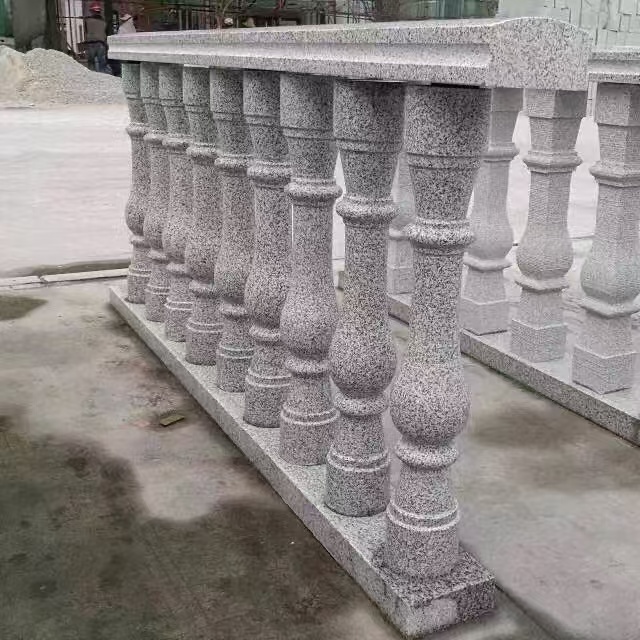 台州 芝麻白圆形光面花瓶柱，栏杆
