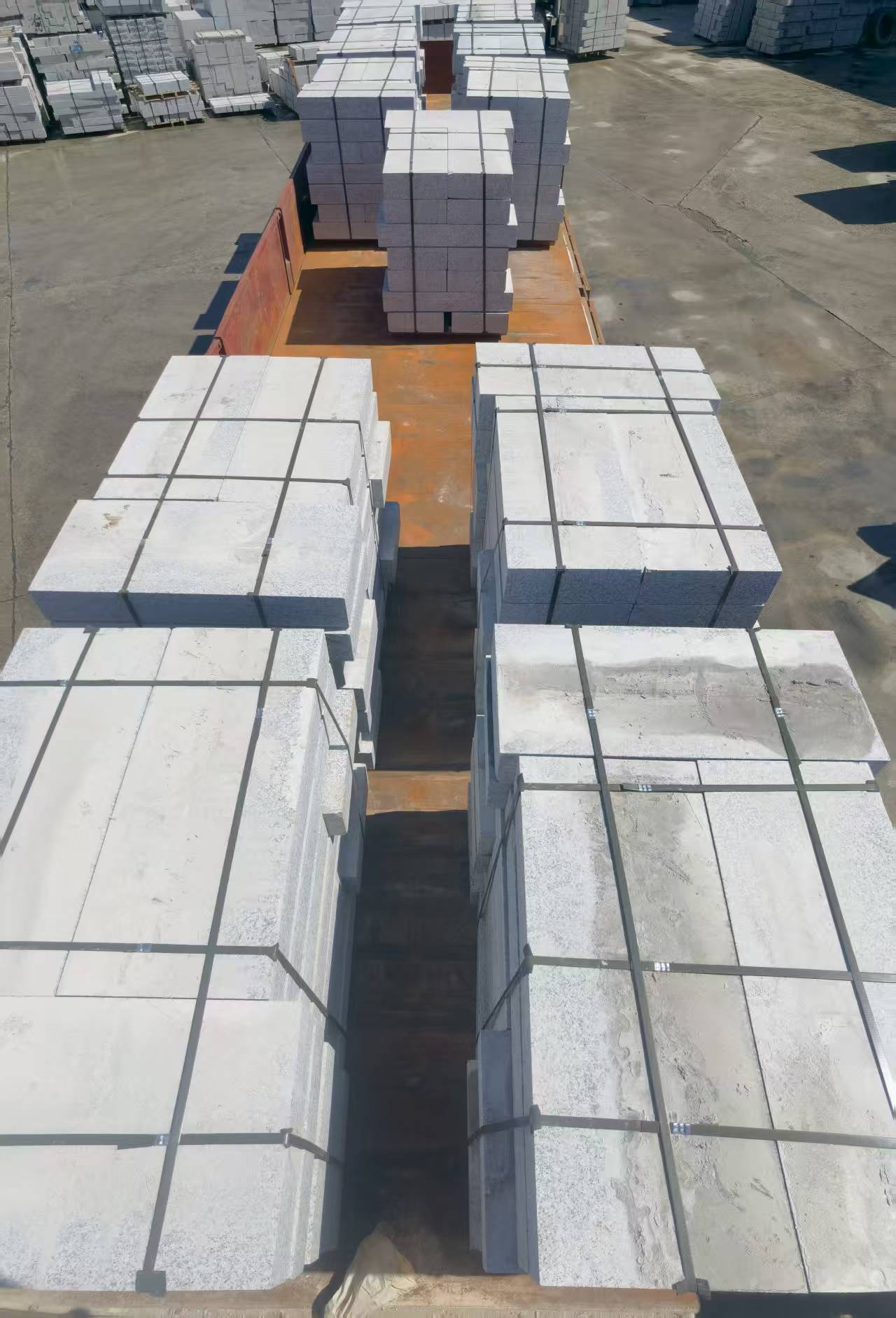 台州 路沿石装车出货