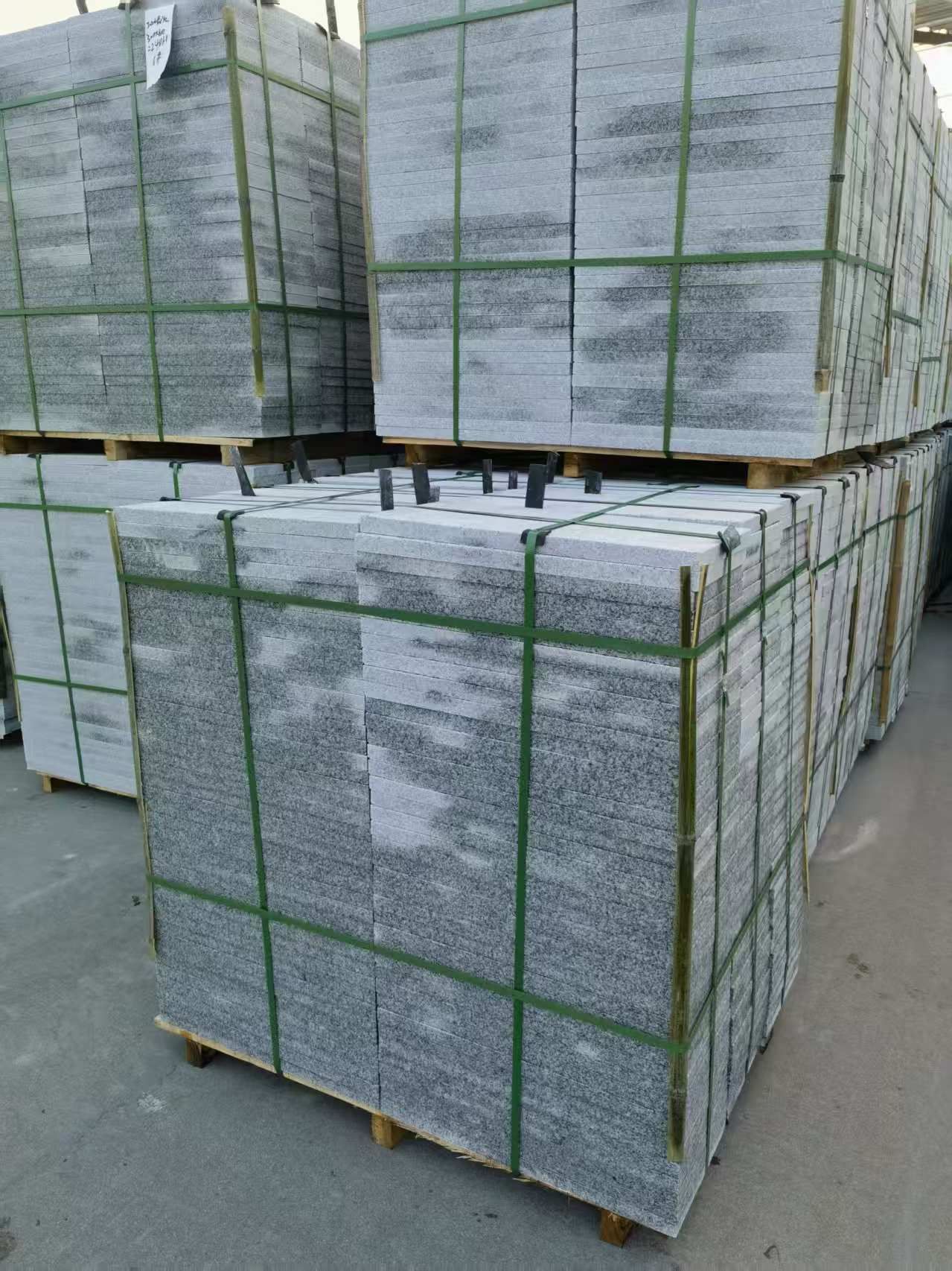 台州 芝麻白地铺石材