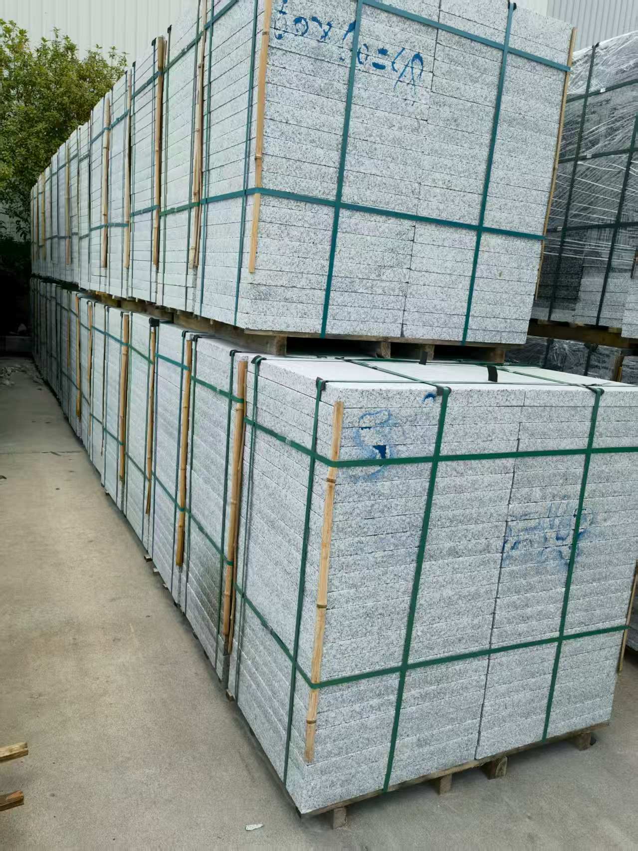 台州 大花芙蓉白火烧成品，市政园林广场地铺石